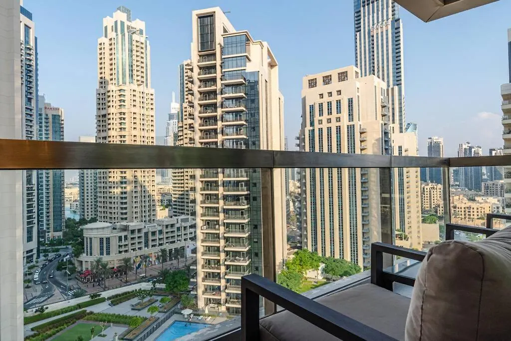 Apartment First Class 2Br With Full Boulevard View Dubai