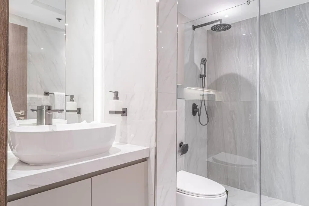 First Class 2Br With Full Boulevard View Dubai Apartment