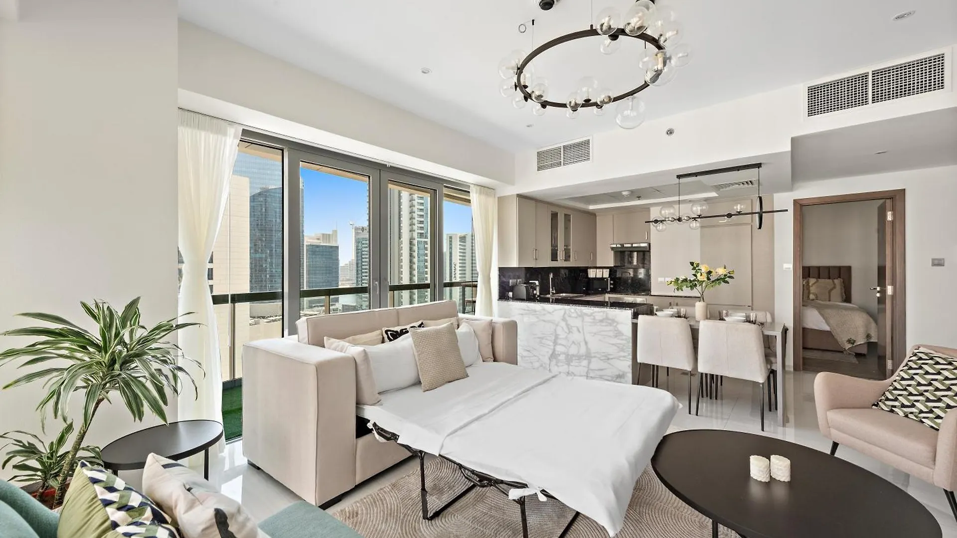 First Class 2Br With Full Boulevard View Dubai
